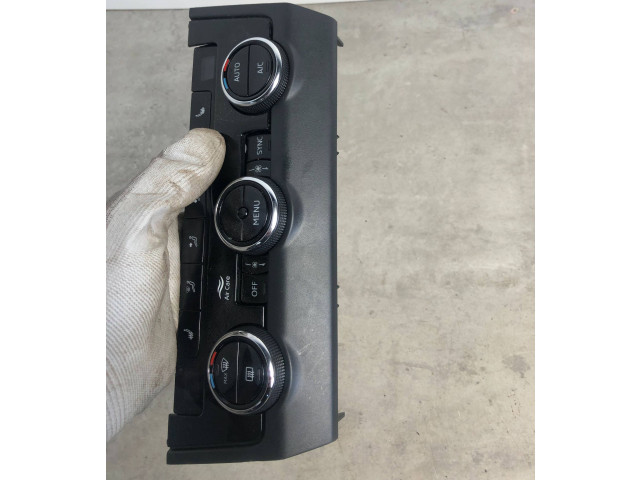 Блок управления климат-контролем 5E0907044AQ, 5HB0132631   Skoda Octavia Mk3 (5E)