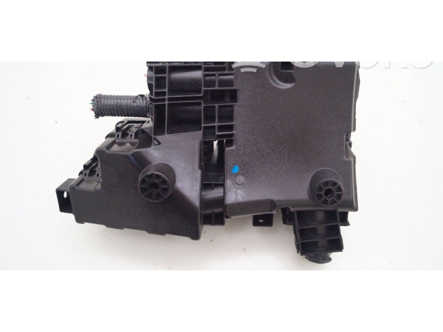 Pojistková skříňka 284B74BA0A Nissan X-Trail T32 2014