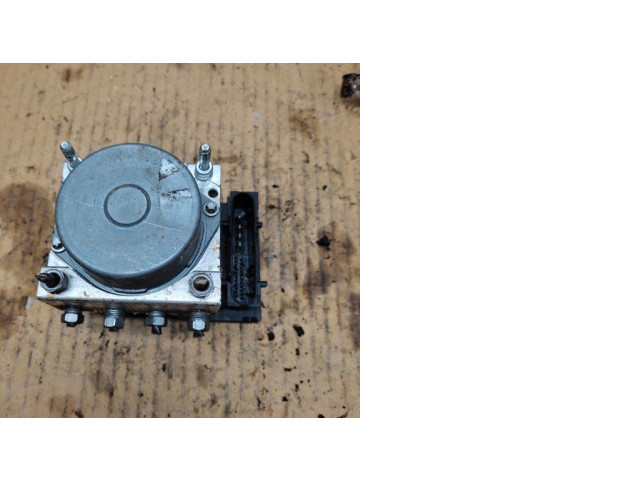 Jednotka ABS 8200747140   Renault Clio III 2005