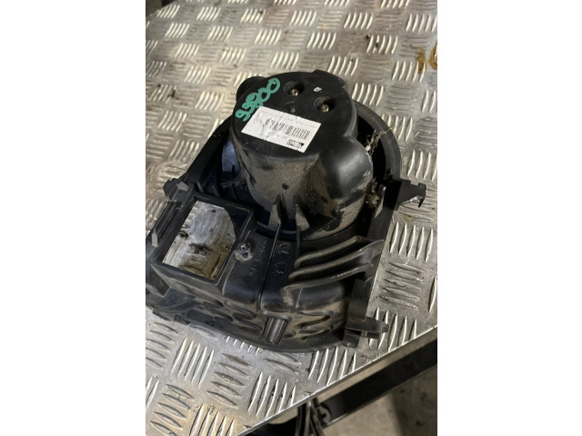 Вентилятор печки    7701049076   Renault Clio II