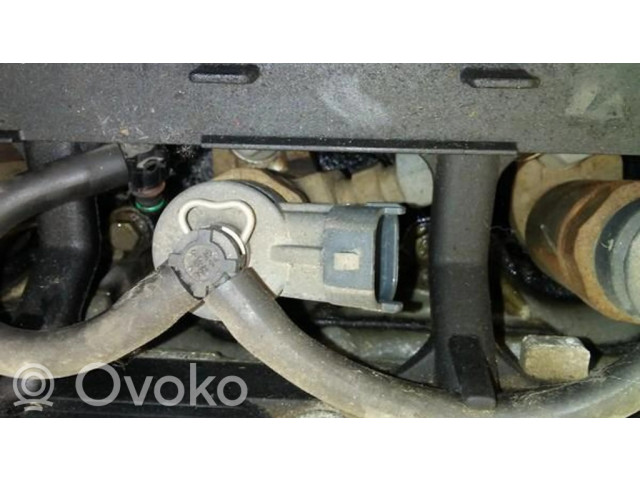 Vstřikovač 0445110075, 9641496180 Citroen C3 pro naftový motor 1.4