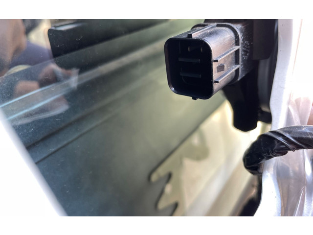 Форсунка 7572995    Mini One - Cooper Cabrio R52 для бензинового двигателя W11B16AA 1.6