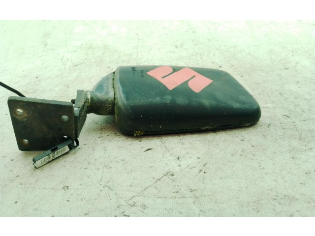 Зеркало (управляемое электричеством)         Suzuki Samurai 