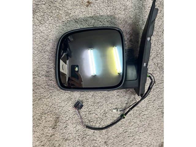 Зеркало электрическое        Volkswagen Caddy  2015 - 2020 года   