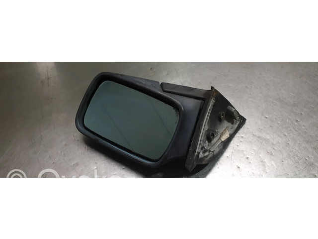 Zpětné zrcátko pravé BMW 5 E28 1985 32498800