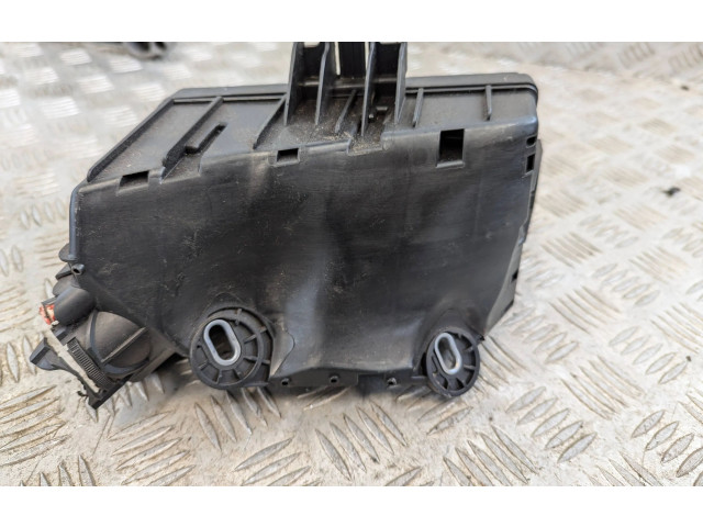 Блок предохранителей 5Q0907361D Skoda Superb B8 (3V)