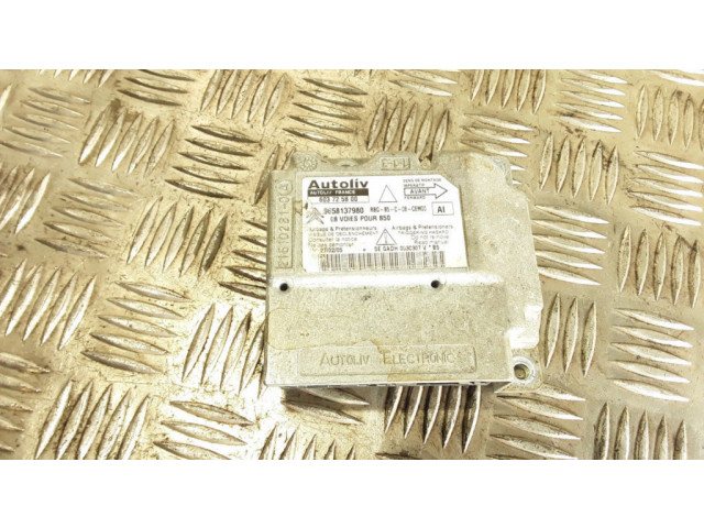 Блок подушек безопасности 9658137980   Citroen C4 I