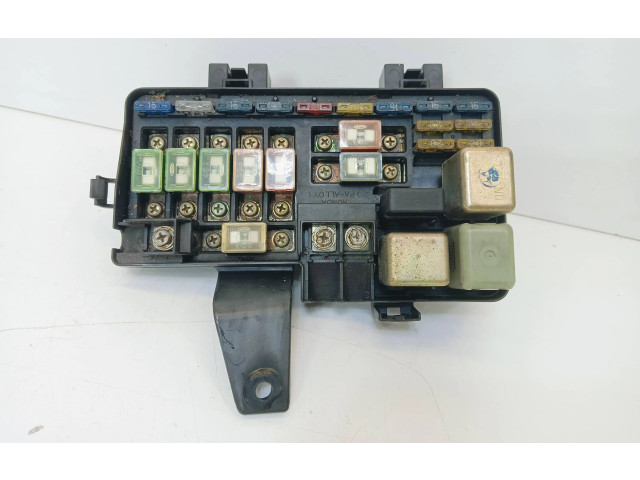 Блок предохранителей  650SS   Honda Prelude    