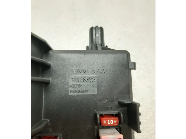 Блок предохранителей 31346672 Volvo XC90