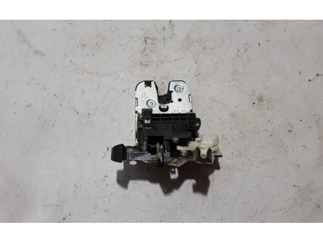 Замок багажника 5F0827505    Skoda Karoq 2017 -  года