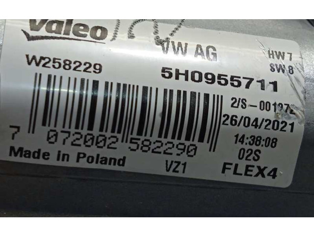 Моторчик заднего дворника 5H0955711    Skoda Octavia Mk4