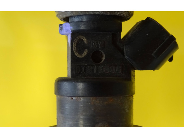 Vstřikovací lišta E7T05071 Mitsubishi Space Star