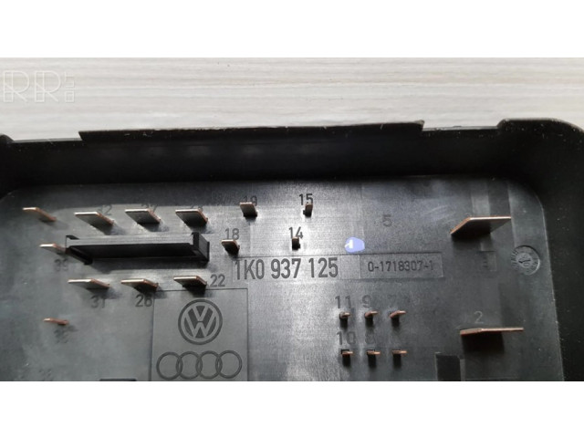 Блок предохранителей 1K0937125, 017183071 Audi A3 S3 8P