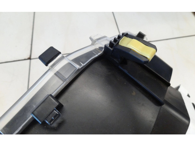 Přístrojová deska  Toyota Yaris 2015 83800-04270  