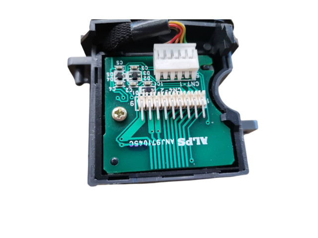 Ручка стеклоочистителей 8191545, 03W13D   Volvo V70