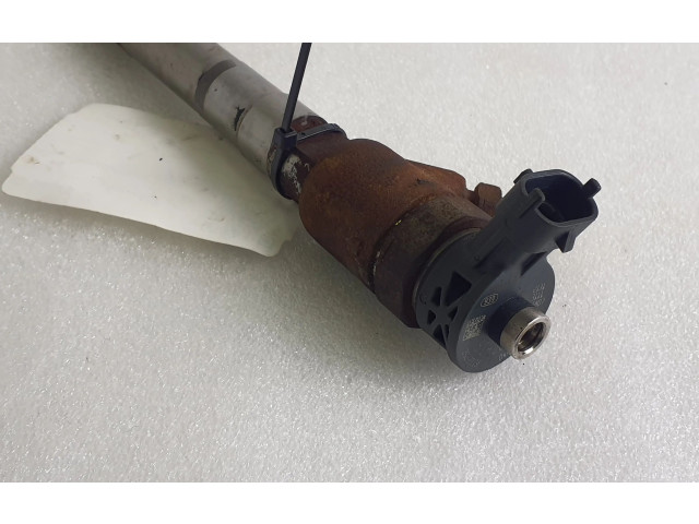 Vstřikovač 35062015F, 0445110523 Maserati Levante