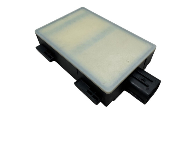 Датчик слепых зон 31665693 Volvo XC90