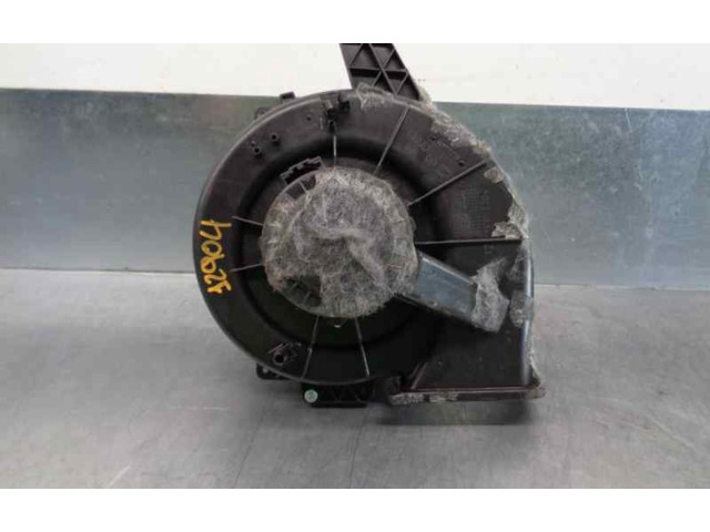 Вентилятор печки 6R1819015 Skoda Fabia Mk3 (NJ)