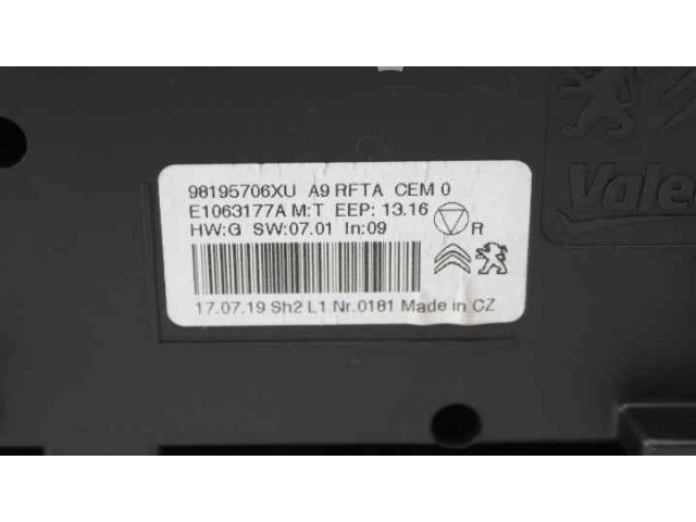 Блок управления климат-контролем 98195706XU Peugeot 2008 I