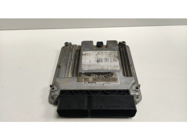 Řídící jednotka 0281015583, 03L906022   Audi A4 S4 B8 8K 2011