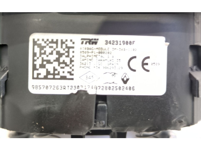 Надувная подушка для руля       Renault Clio IV  2012 -  года   