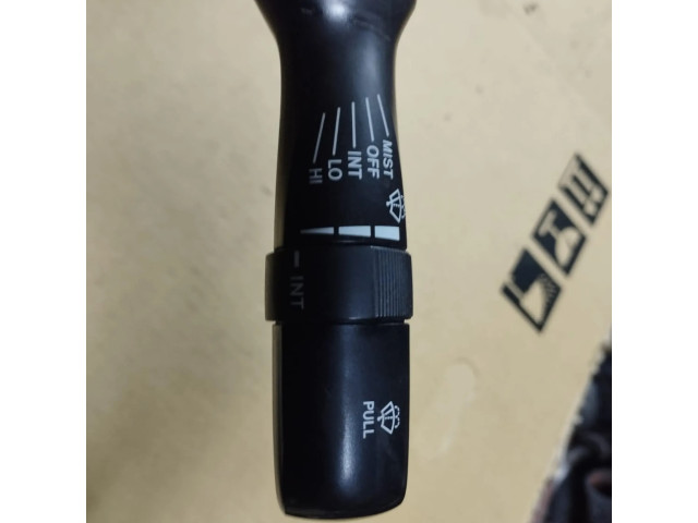 Ручка стеклоочистителей 17F111 Lexus IS 220D-250-350