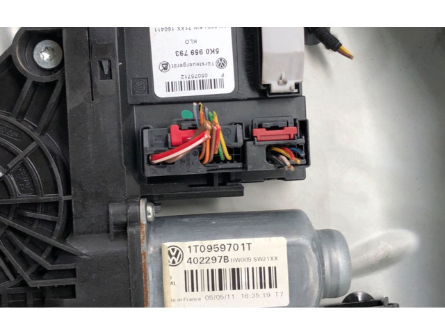 Зеркало (механическое)       Skoda Octavia Mk2 (1Z)  2004 - 2013 года   