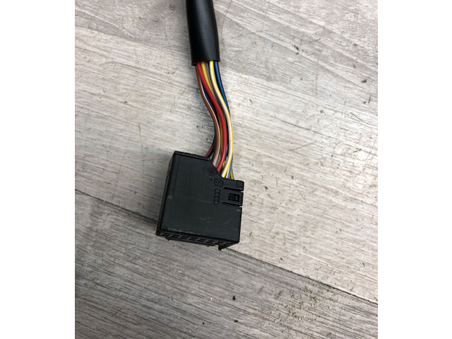 Зеркало электрическое Volkswagen Golf Plus 2005 - 2013 года