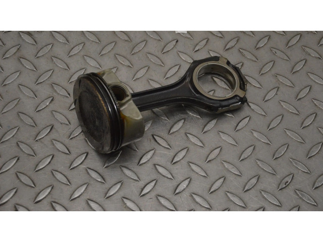 Поршень M 157.985 1316 Mercedes-Benz S C217