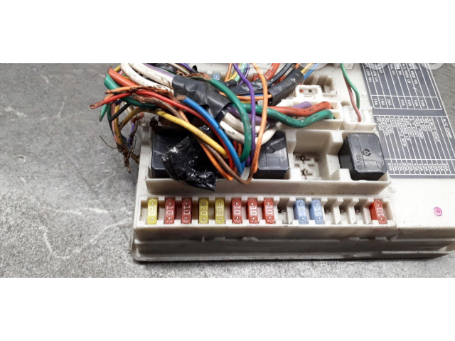 Pojistková skříňka 284b7ax62a Nissan Note (E11) 2010