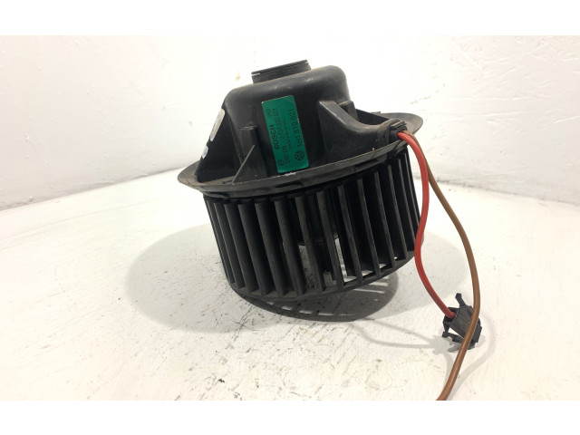 Вентилятор печки    1H1819021, 3137020021   Volkswagen Golf III