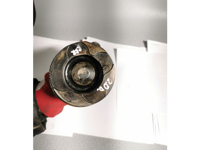 Píst Toyota Avensis T270