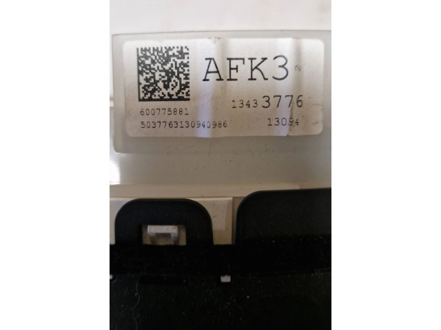 Přístrojová deska Opel Zafira C 2014 13433776, 600775881