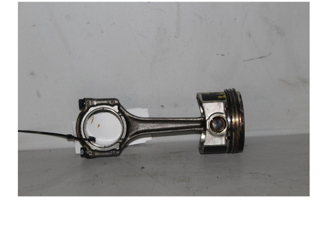  Поршень с шатуном 169A4000   Fiat 500  