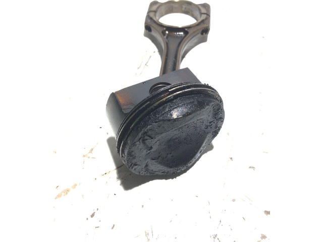 Píst 079B Audi A8 S8 D4 4H CDRA