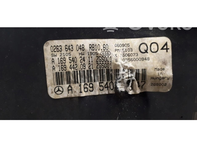 Přístrojová deska Mercedes-Benz A W168 2000 0263643048