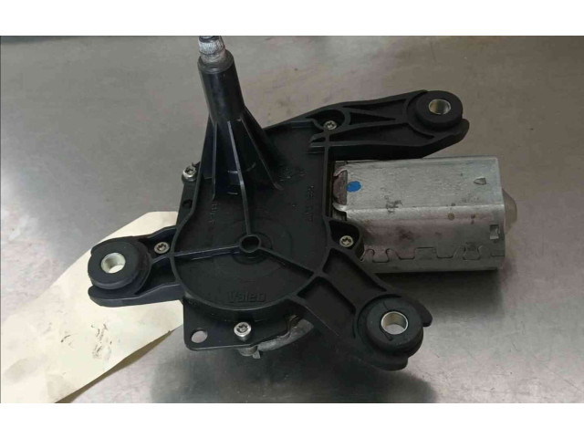 Моторчик заднего дворника 9225634    Opel Combo B