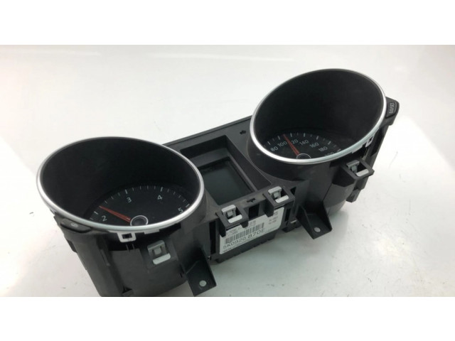 Přístrojová deska  Volkswagen Golf VI 2010 5K0920870E  