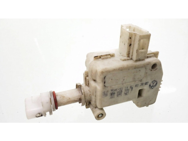 Degalų bako dangtelio spynos varikliukas