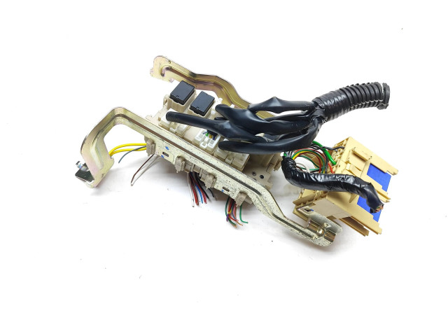 Блок предохранителей    Nissan Navara D23    