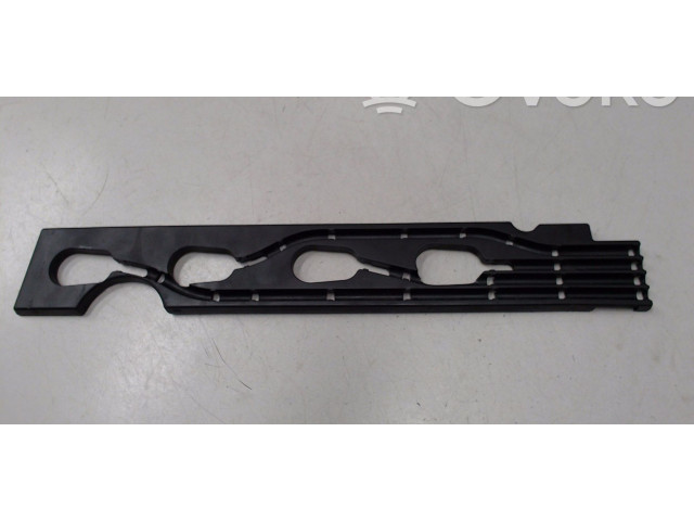 Блок предохранителей 036905487A, 036905487A Volkswagen Golf IV