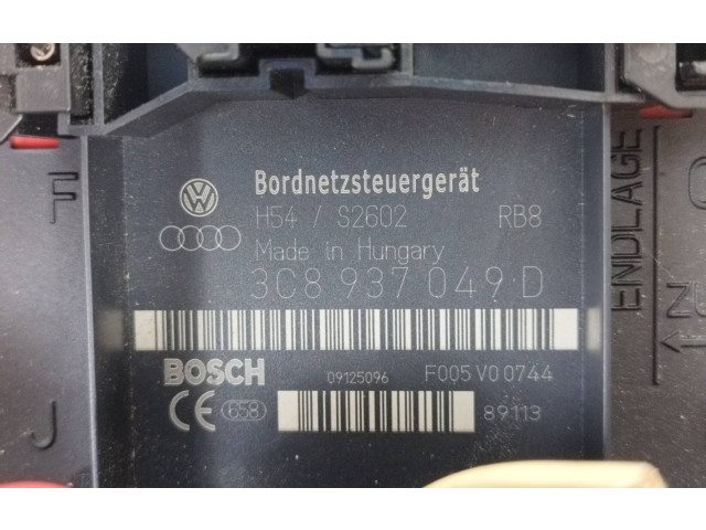 Блок комфорта 3C8937049D, F005V00744 Volkswagen Caddy