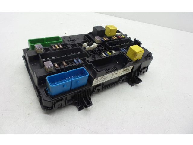 Pojistková skříňka 13206757, 13206757 Opel Zafira B 2005