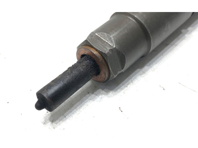 Vstřikovač    Audi A8 S8 D3 4E     