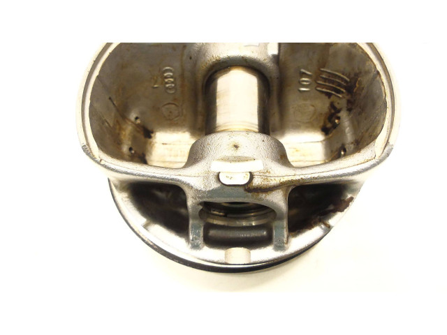  Поршень DLZ DLZA DLZB 06M099J, 84.450  Audi A6 S6 C8 4K  