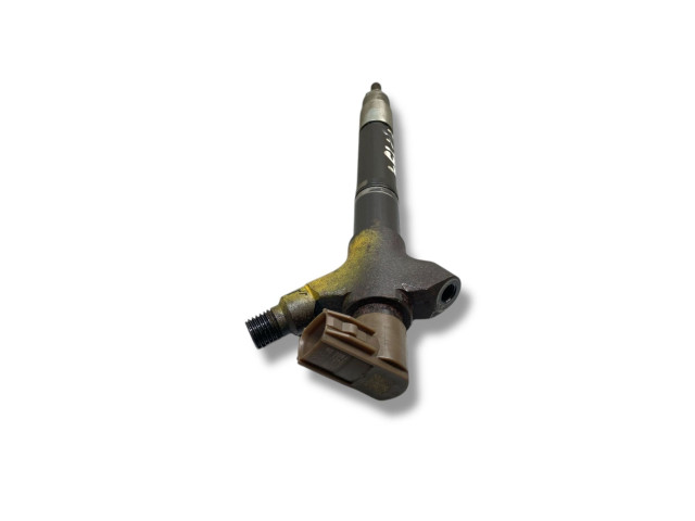 Форсунка 2367026060    Lexus IS 220D-250-350  2AD-FTV 