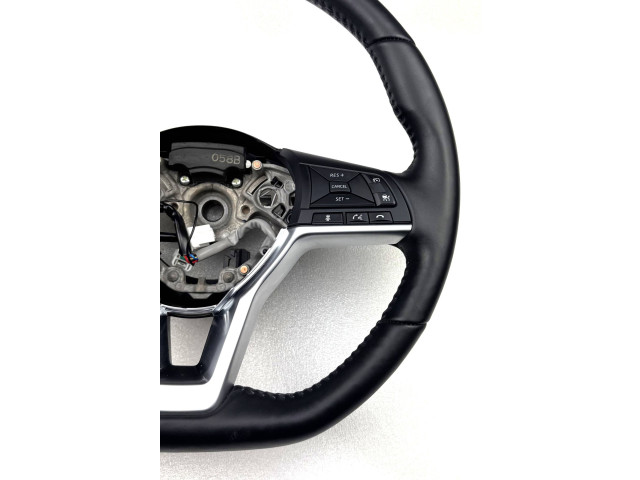 Volant Nissan Leaf II (ZE1) 2017   