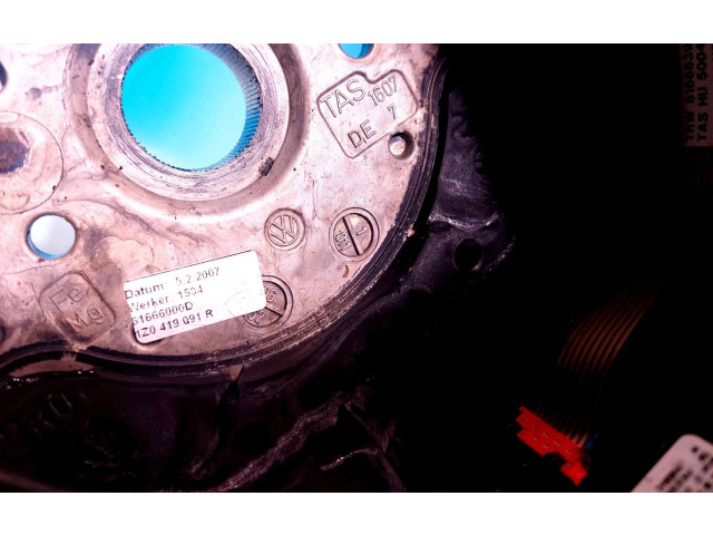 Руль Skoda Octavia Mk2 (1Z) 2004 - 2013 года 1Z0419091R, 51666000D