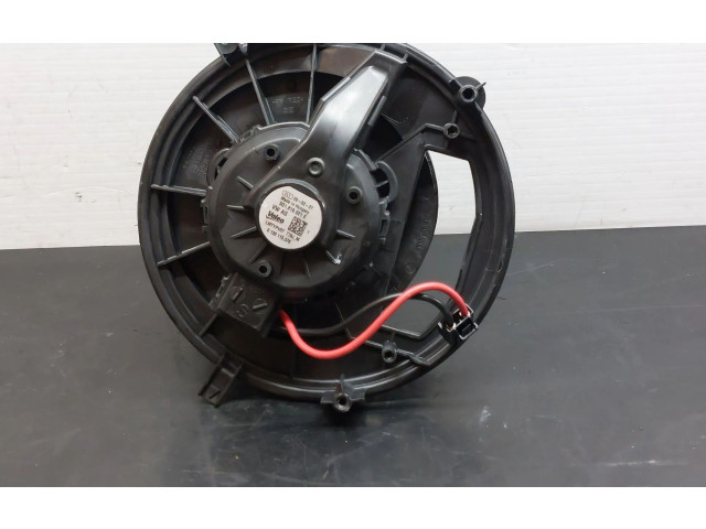 Вентилятор печки 5Q1819021E Skoda Kodiaq