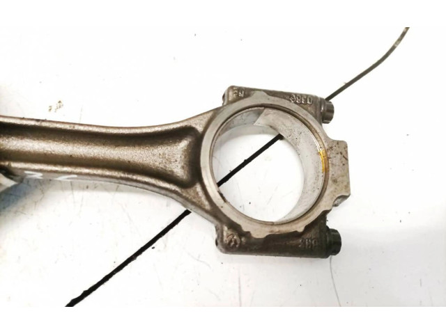 Поршень с шатуном